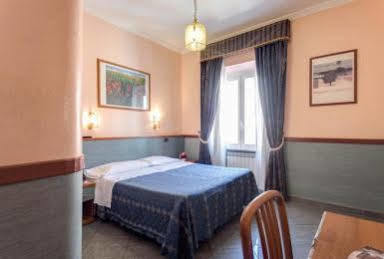 Rubino Hotel 2*